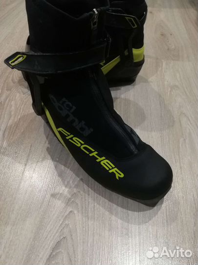 Ботинки лыжные fisher rc1 combi