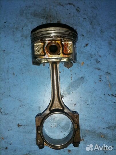 Поршень с шатуном Chevrolet Captiva 3.2 10HMC