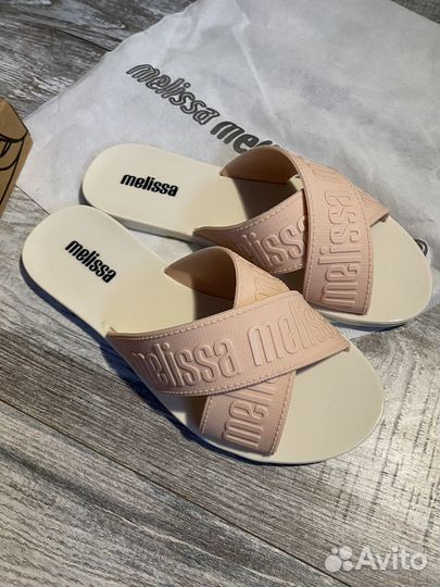 Шлепанцы Melissa