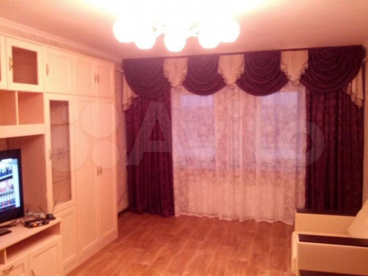 3-к. квартира, 84 м², 6/6 эт.