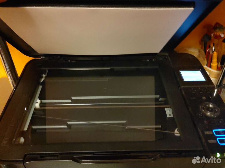 Мфу Принтер сканер копир цветной струйный Canon