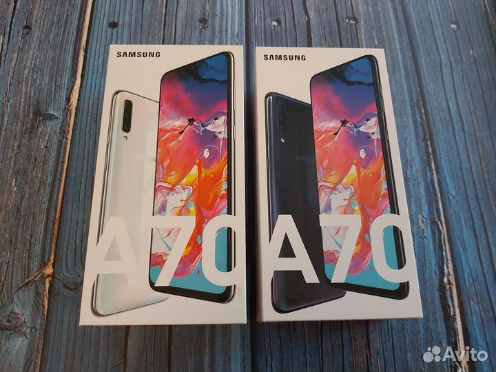 Коробки и чехлы от Samsung A70 оригинал