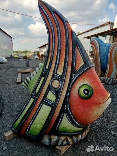 Скульптура рыбка 