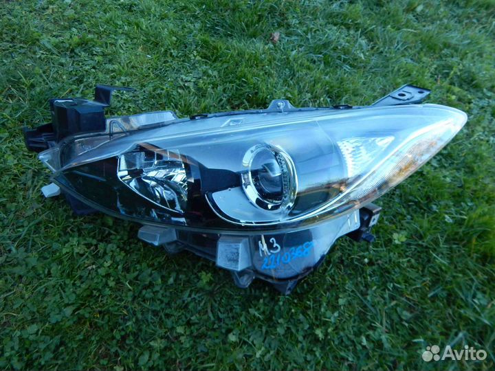 Фара левая Mazda 3 BM (2013-2017)