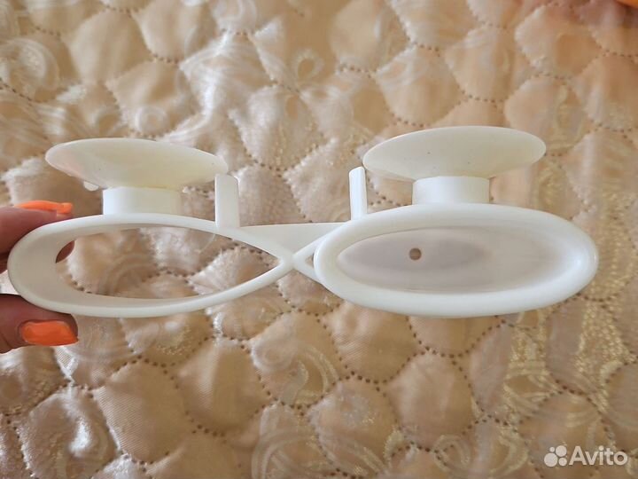 Стакан для зубных щёток и пасты на присосках