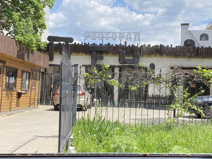 Здание, 250 м²