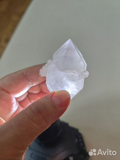 Минерал аметист кристалл двухголовик