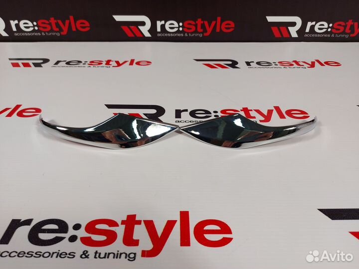 Накладки на зеркала Toyota Aqua 10 Хром Полоски