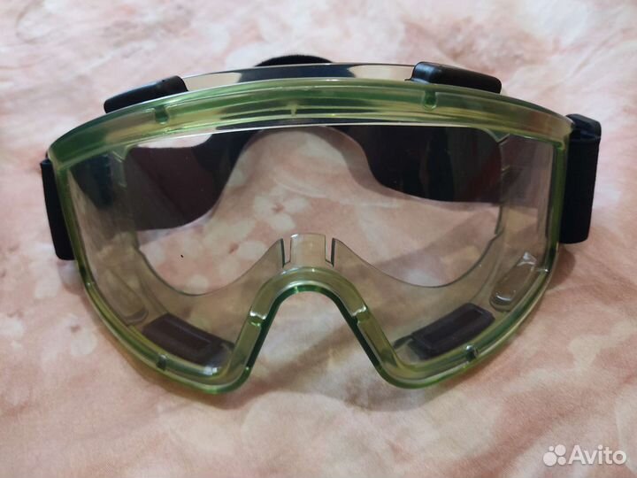 Очки защитные