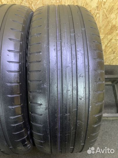 Nokian Tyres Hakka Black 2 SUV 235/55 R19 105W