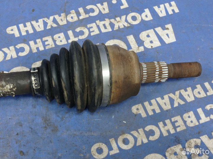 Левый привод Ford Focus 3 седан 2012