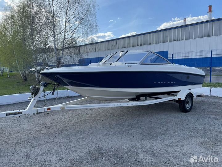 Катер Bayliner