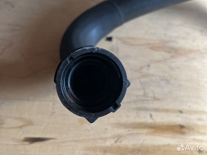 Патрубок озлаждения Audi q5 rest CNC 2.0