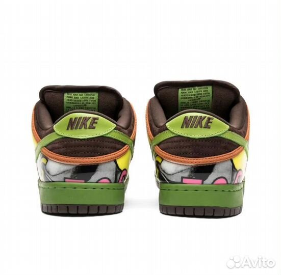 Nike SB Dunk Low De La Soul