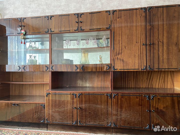 Стенка со шкафом