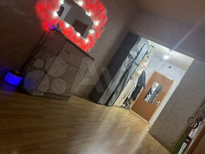 Комната 40 м² в 3-к., 4/18 эт.