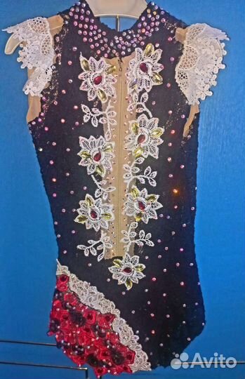 Купальник для художественной гимнастики