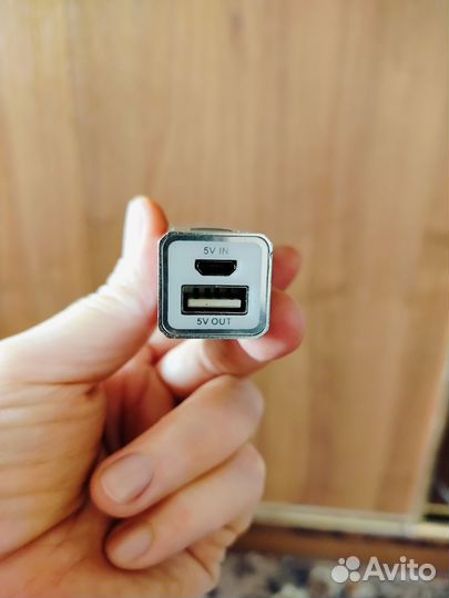 Зарядный блок для телефона