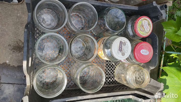 Банки стеклянные, бутылки