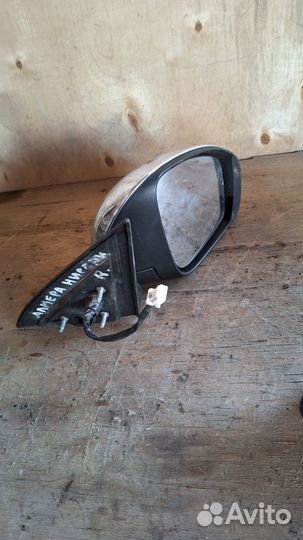 Ниссан алмера G 15 зеркало правый