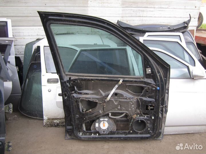 Двери Mercedes-Benz ML163 / W163