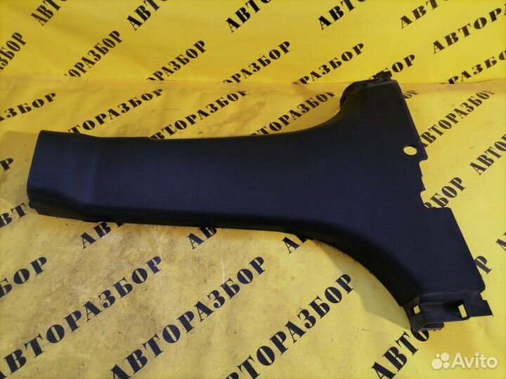 Обшивка стойки Kia Sportage 3 2010-2015 2.0 G4KD