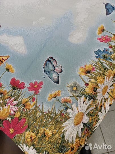 Скатерть гобеленовая