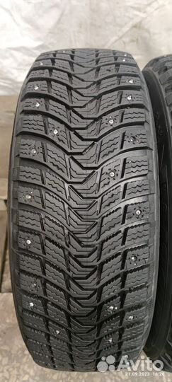 Michelin X-Ice North 3 185/65 R15 92T