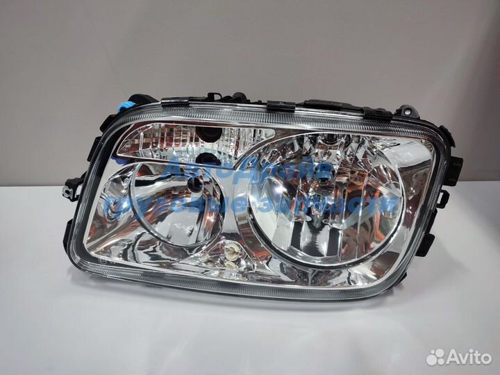 Фара Mercedes Actros MP3 MP2 левая