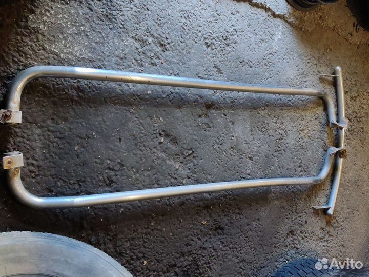 Пороги и защита переднего бампера Субару требика