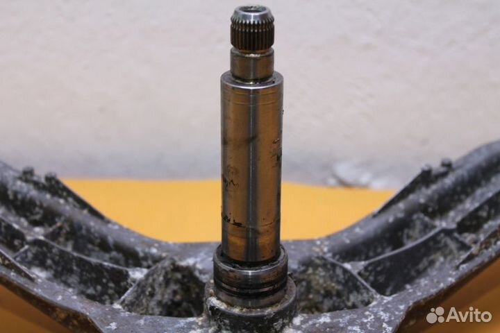 Крестовина барабана Bosch 6217513 бу. 5898