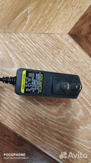Блок питания 12v 1a новый