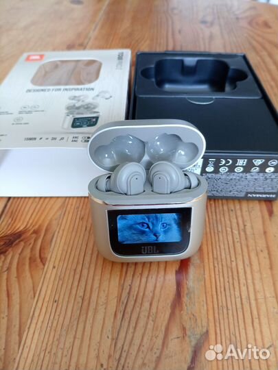 Беспроводные наушники jbl