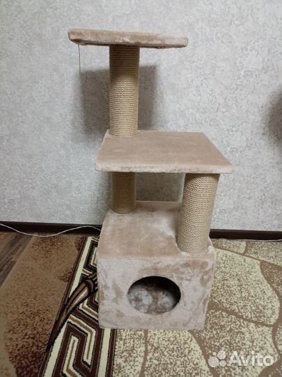 Домик для кошки с когтеточкой бу