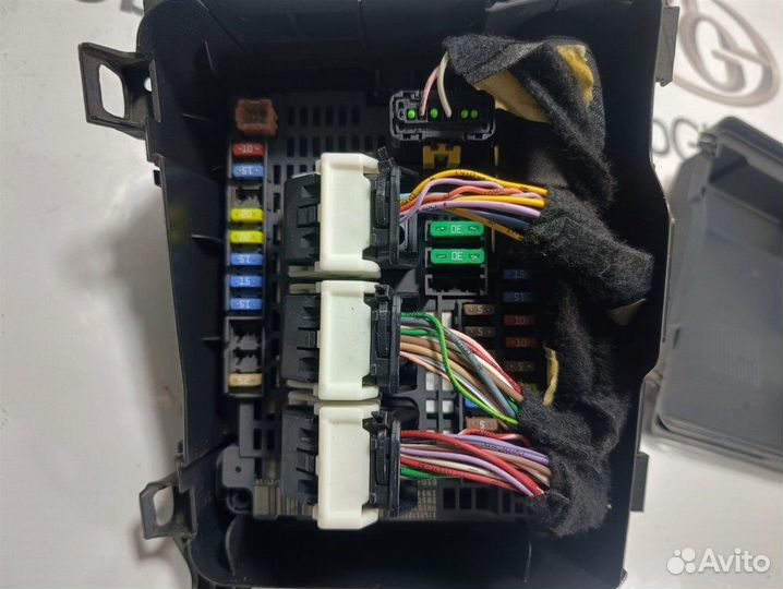 Блок предохранителей Citroen C4 Picasso