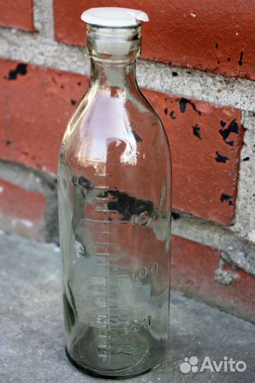 Мерная бутылочка для кормления. 200 мл