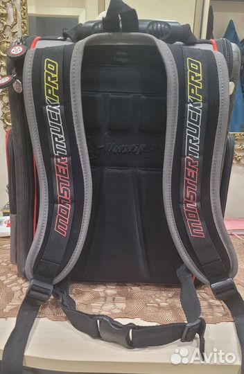 Рюкзак школьный для мальчика ортопедический