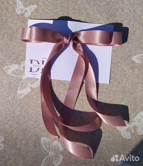 Бант для волос