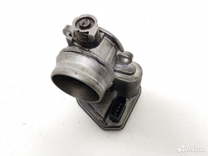 Дросельная заслонка N47 BMW E90