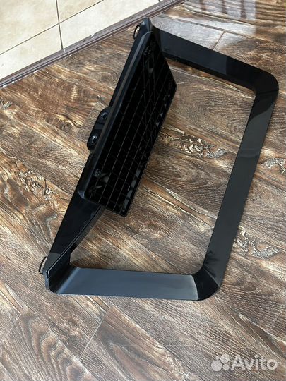 Держатель-подставка для телевизора