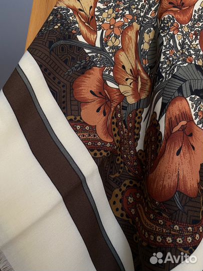 Платок шаль