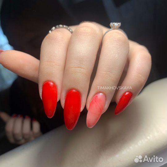 Мастер маникюра