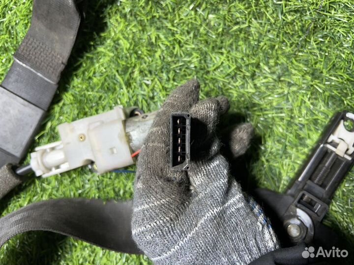 Ремень безопасности передний Audi A8 (D2) I