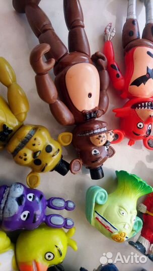 Фигурки пакетом.гуджитсу,аниматроники И другие