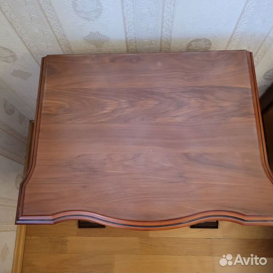 Тумбочки Италия