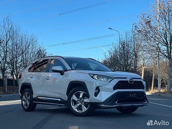 Toyota RAV4 2.0 CVT, 2021, 43 000 км
