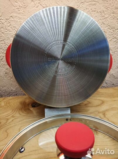 Кастрюля Attribute