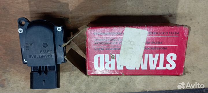 Контактная группа замка зажигания dodge caravan 4