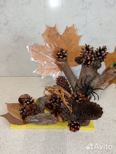 Поделка из природных материалов