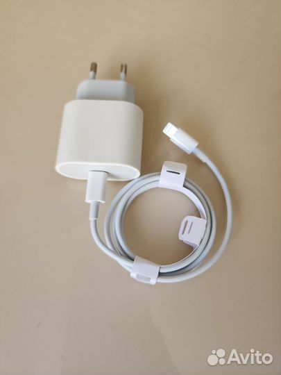 Зарядка для iPhone